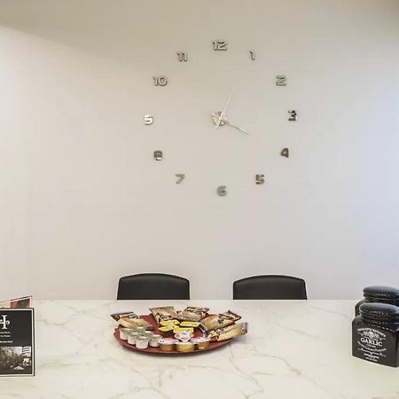 Italianway - Vittorio Emanuele 15 Apartment Милано Екстериор снимка